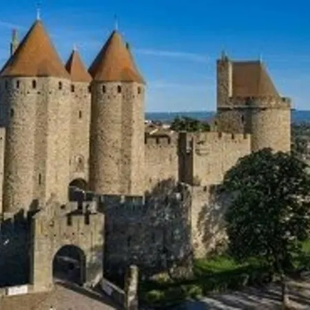 Spacieux Appartement Au Pied De La Cite Medievale Carcassonne Exterior foto